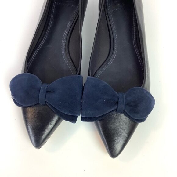 TORY BURCH NAVY LEATHER BOW LOGO POINTY BALLERINA FLATS - Picture 5 of 14